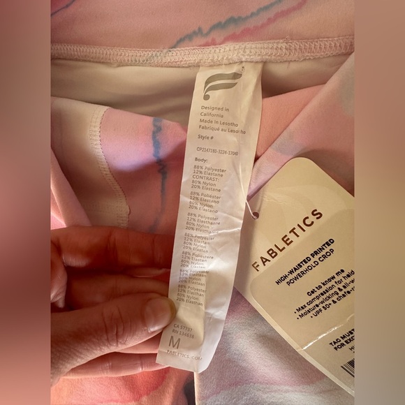 Fabletics Define high waisted Crop Leggings, medium bnwt - Picture 4 of 5